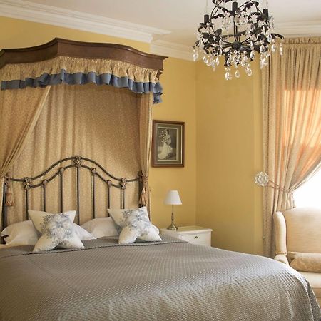 Albert & Victoria Guest House Істборн Екстер'єр фото