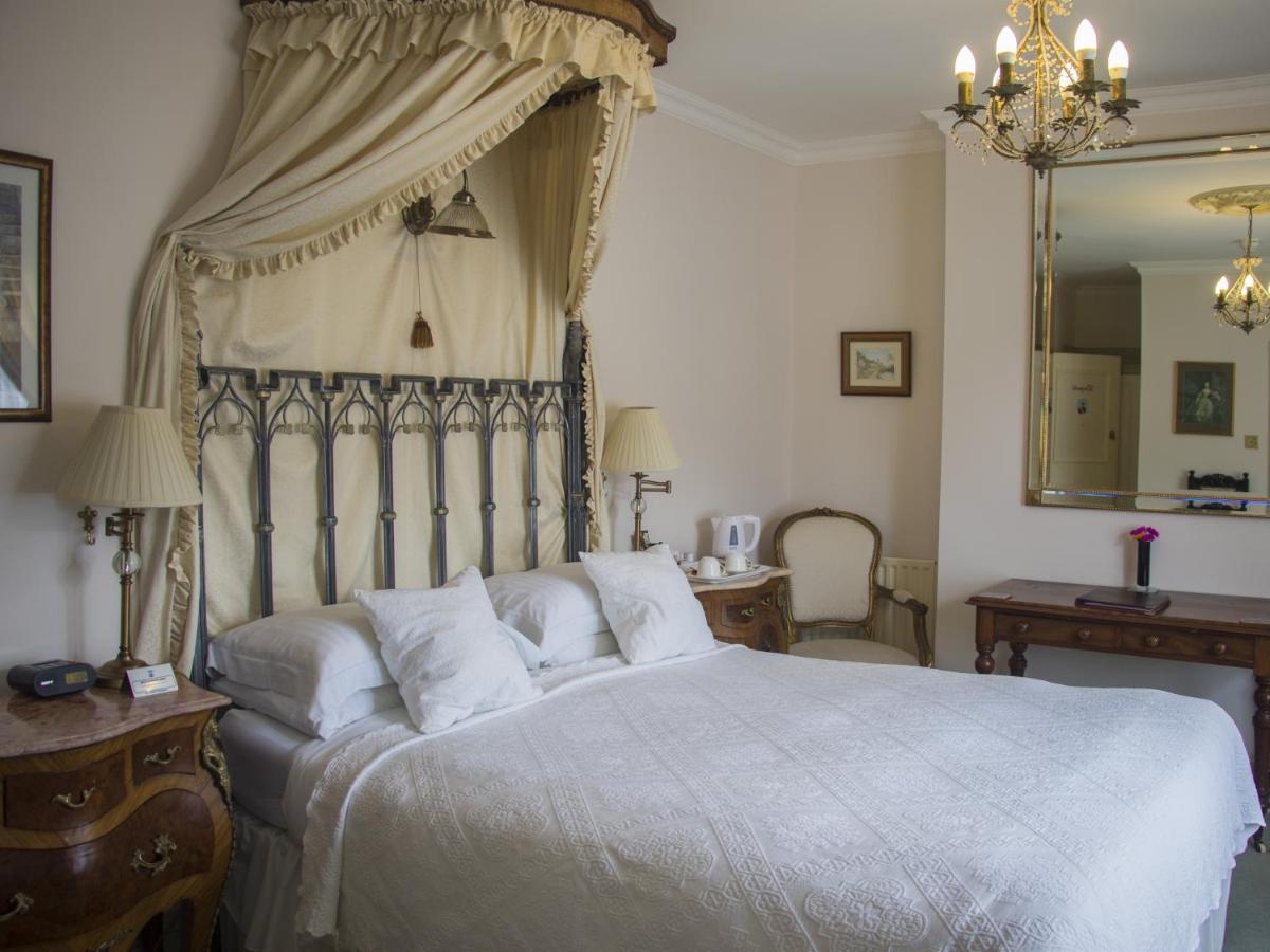 Albert & Victoria Guest House Істборн Номер фото