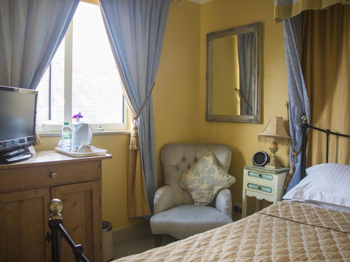 Albert & Victoria Guest House Істборн Екстер'єр фото