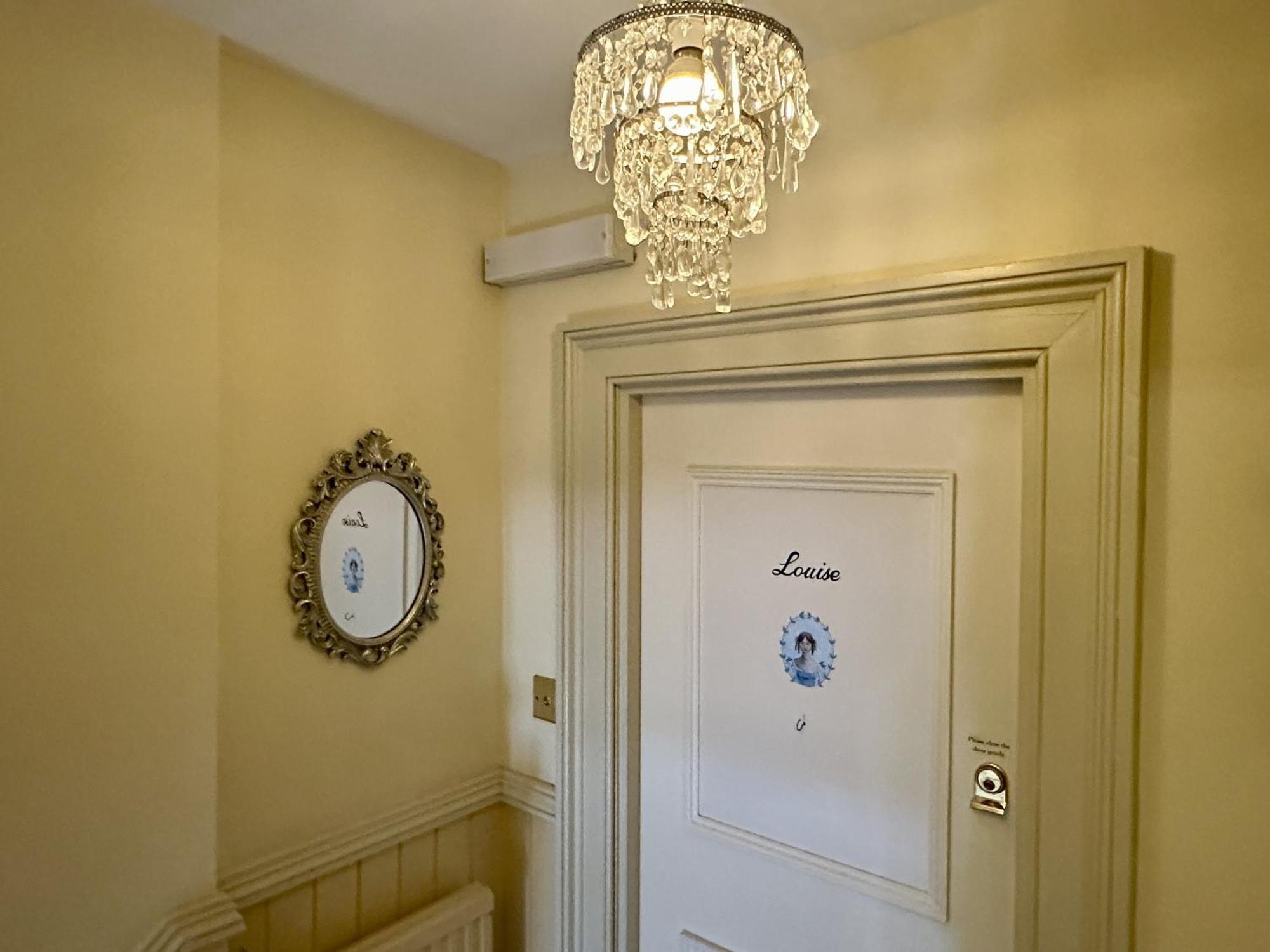 Albert & Victoria Guest House Істборн Номер фото